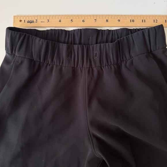 Lululemon On The Fly Wide Leg Woven Casual Pants Women’s size 4 - Picture 9 of 13